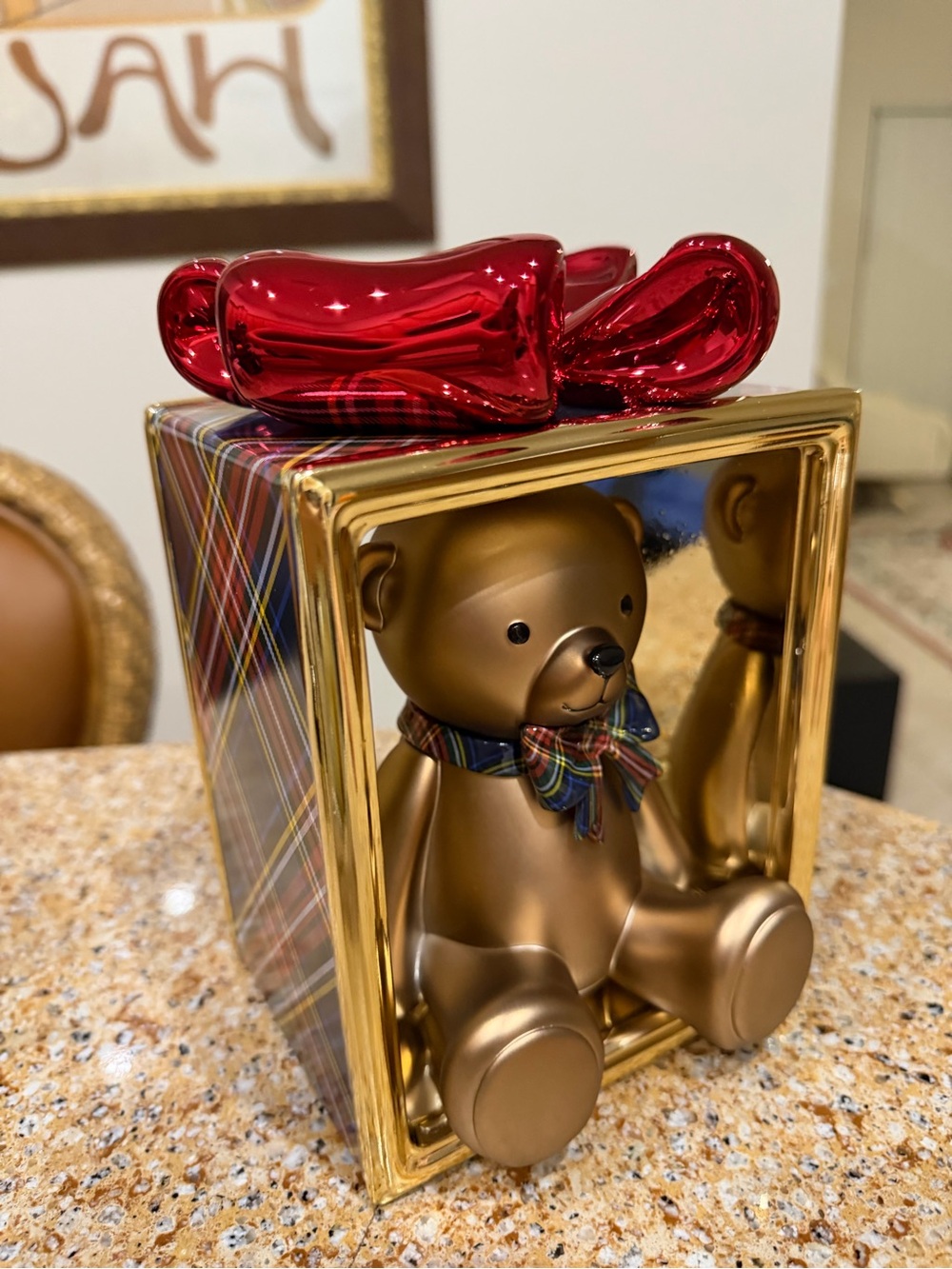 Bath & Body Works Christmas Teddy Bear Present Pedestal Candle Holder IN HAND